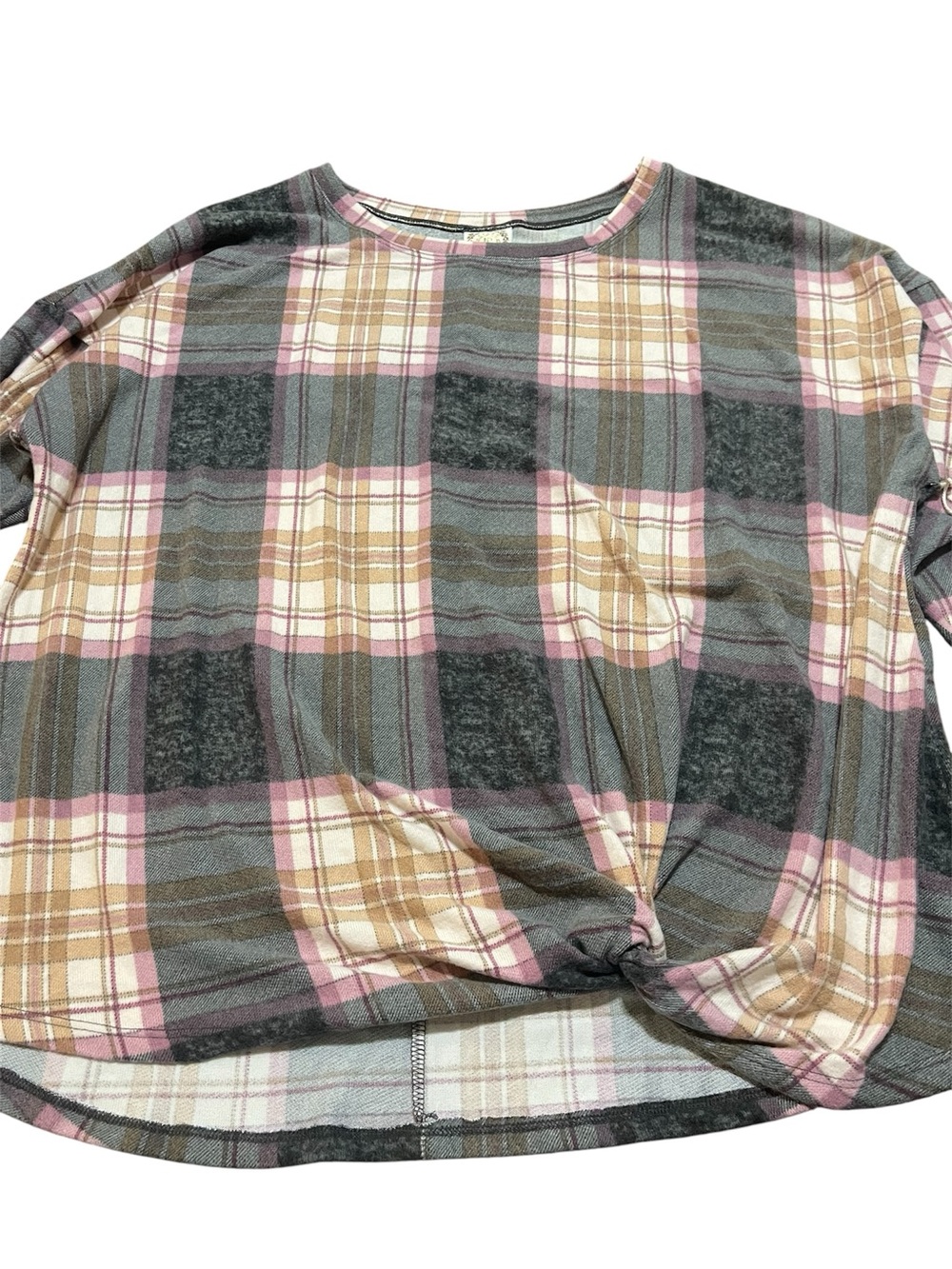 Truself Women’s Long Sleeve Plaid Top